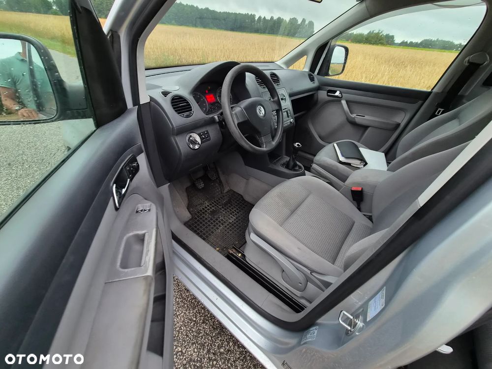Volkswagen Caddy Life Mixt - 9