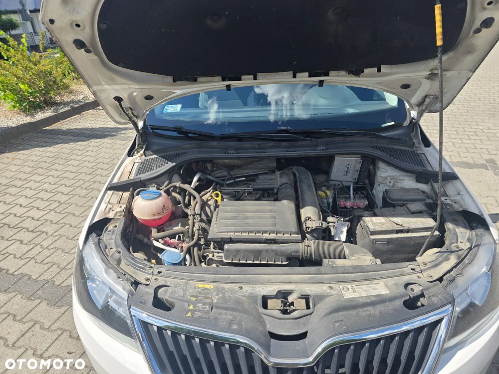 Skoda RAPID 1.2 TSI Ambition - 9