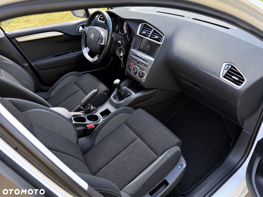 Citroën C4 BlueHDi 120 Stop&Start Shine - 12
