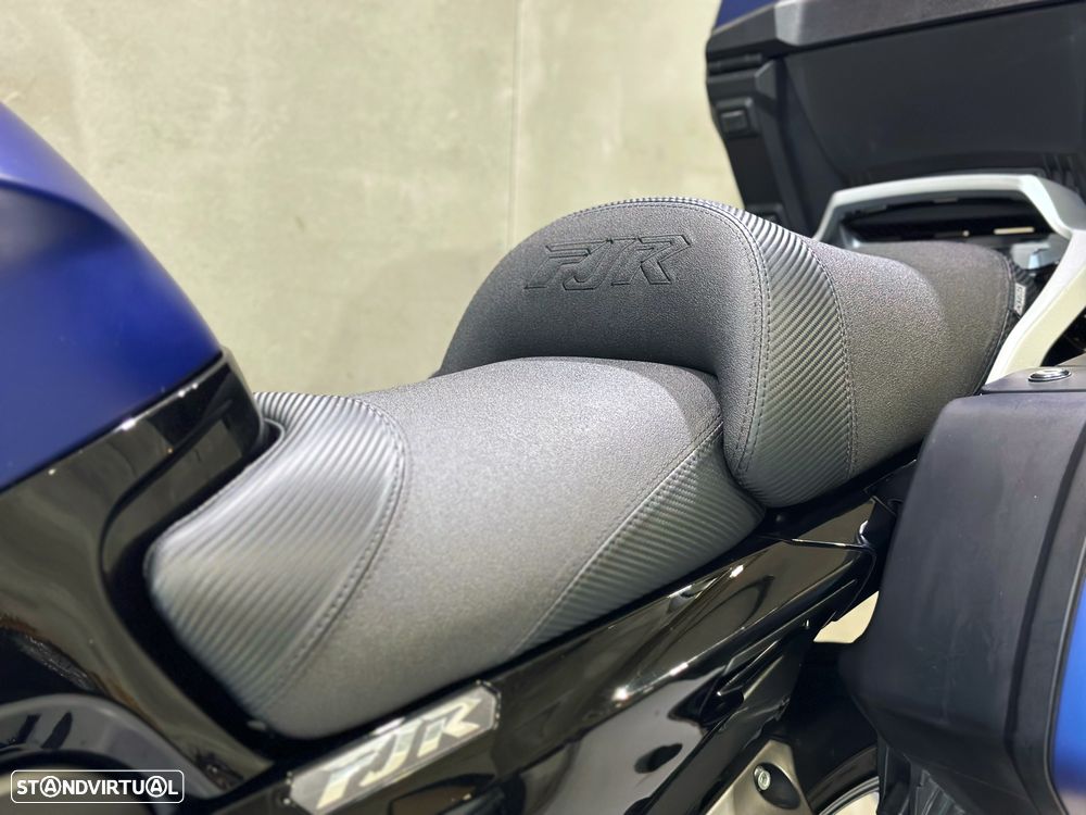 Yamaha FJR 1300 - 5