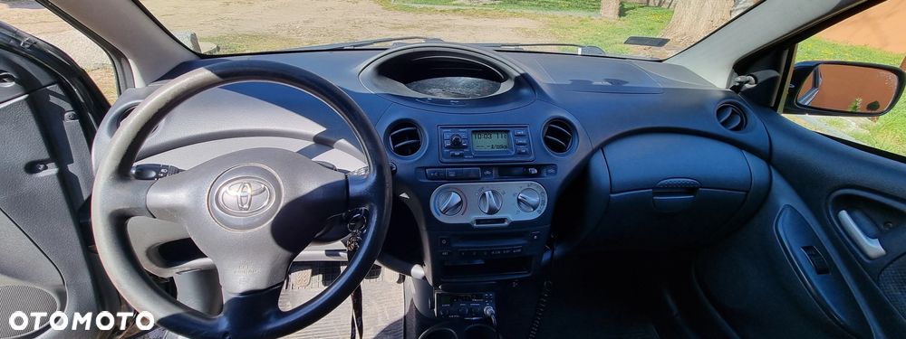 Toyota Yaris 1.0 Luna - 7