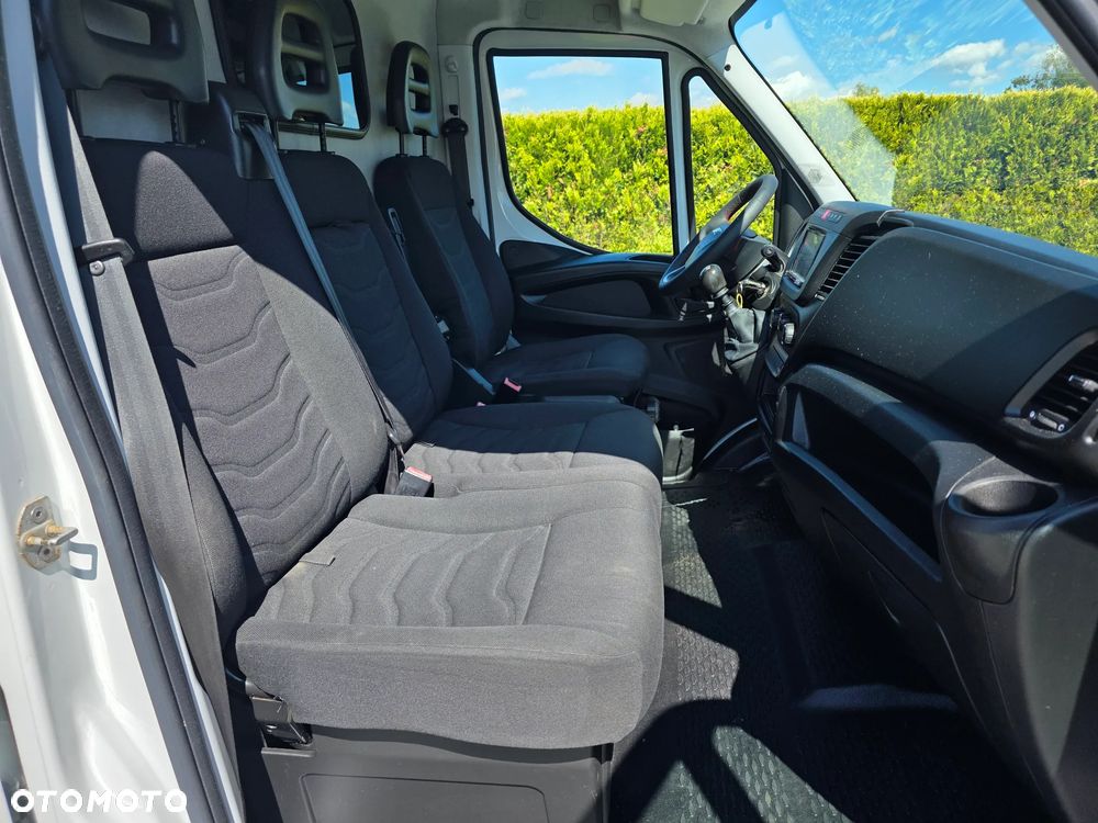 Iveco 35S15 - 16