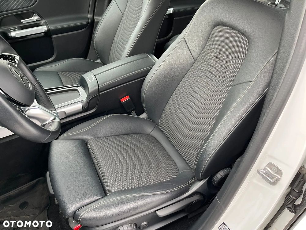 Mercedes-Benz EQB 250 70.5kWh Progressive 7os - 18