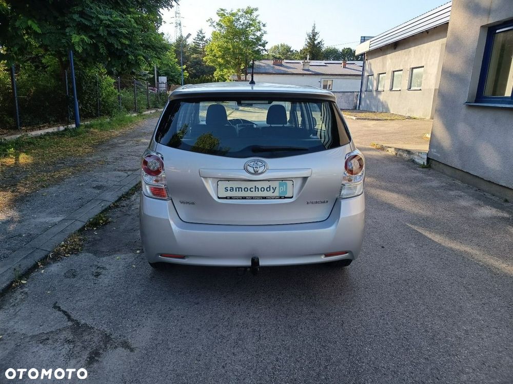 Toyota Verso - 12