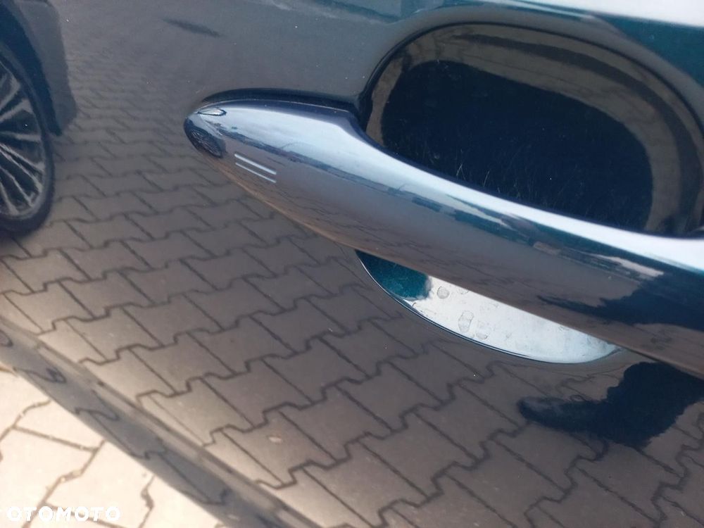 Toyota Corolla 1.8 Hybrid Style - 28