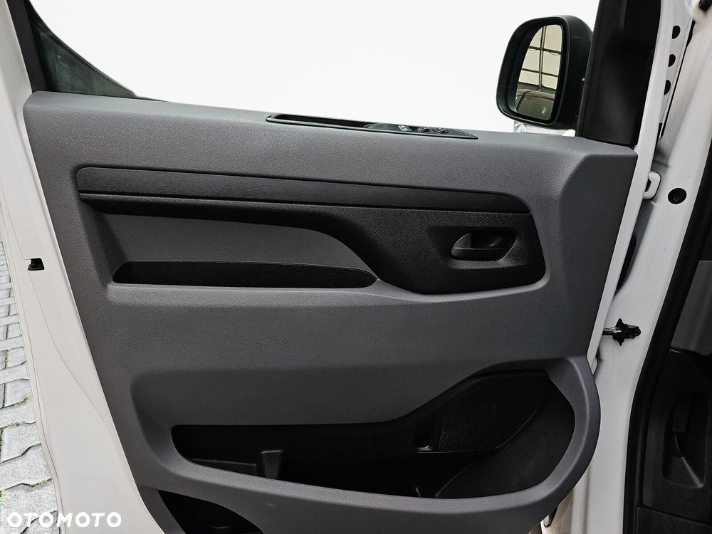 Toyota ProAce Kombi D-4D Long 2,8t - 15