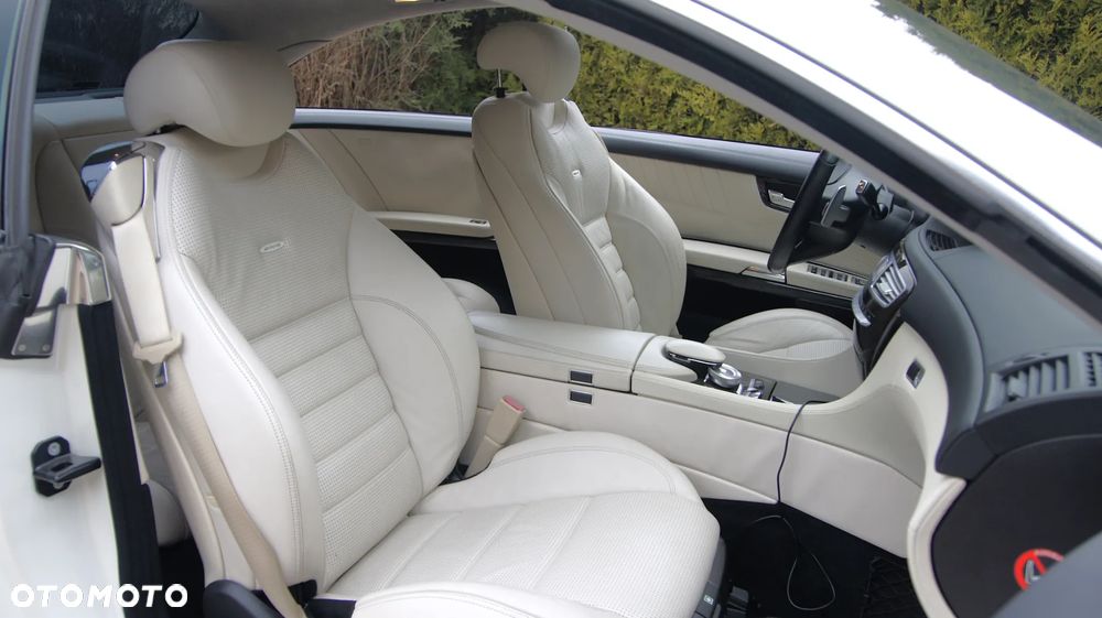 Mercedes-Benz CL 63 AMG 7G-TRONIC - 15