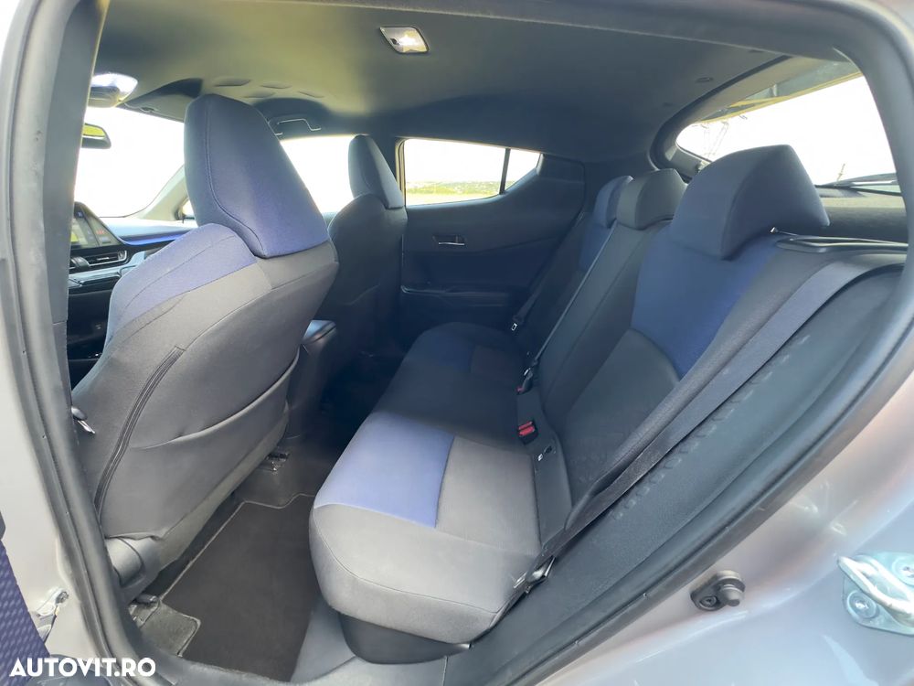 Toyota C-HR 1.8 HSD 122 CP 4x2 CVT Style - 16