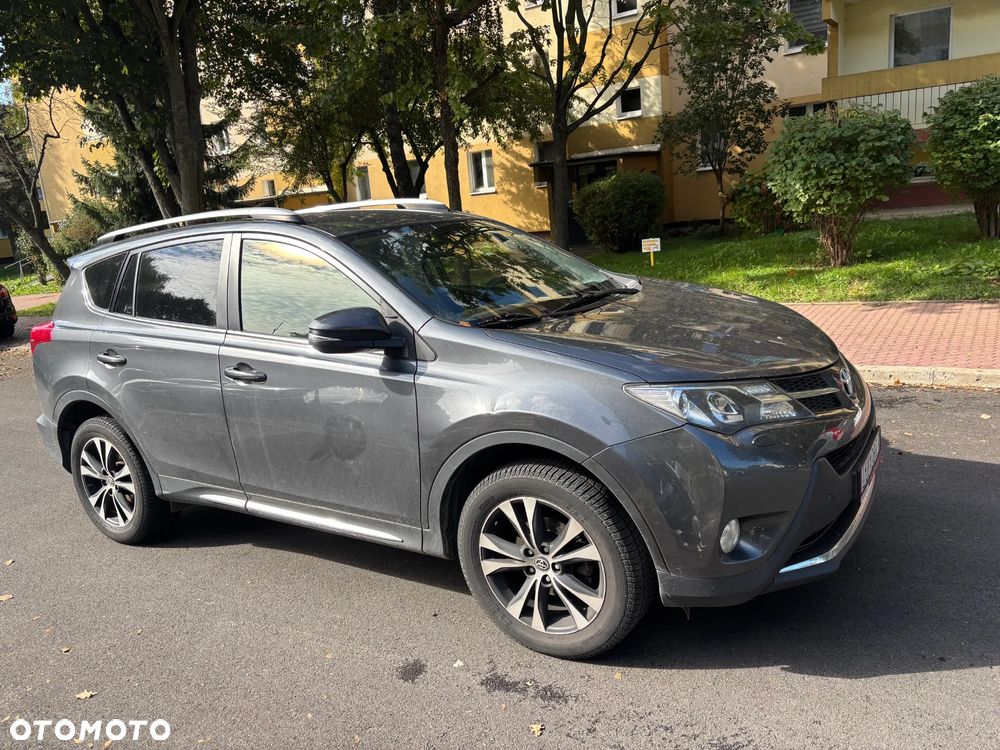 Toyota RAV4 2.0 D-4D Premium - 5