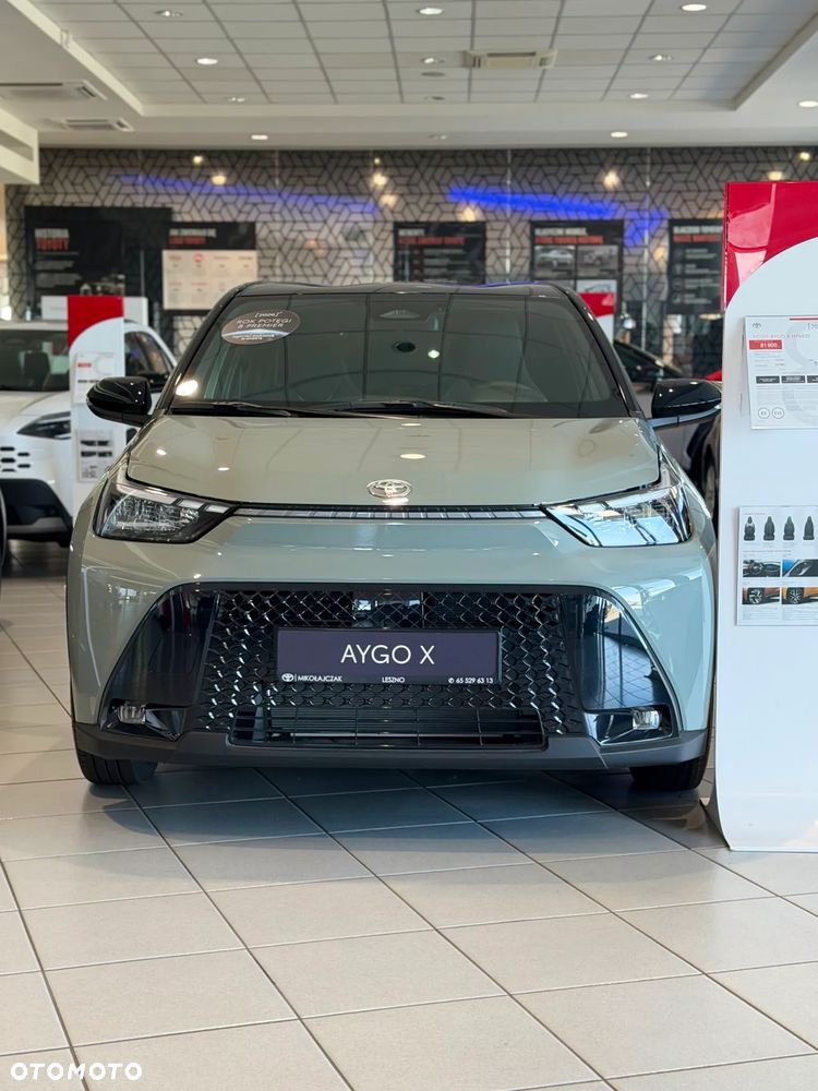Toyota Aygo X Hybrid 1.5 Style e-CVT - 8
