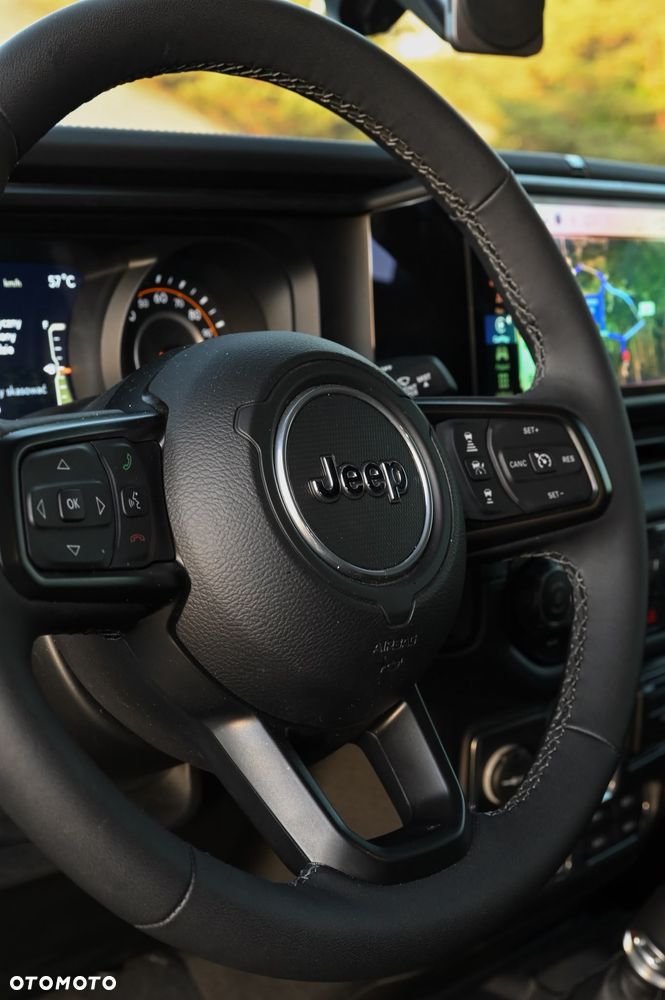 Jeep Wrangler - 18