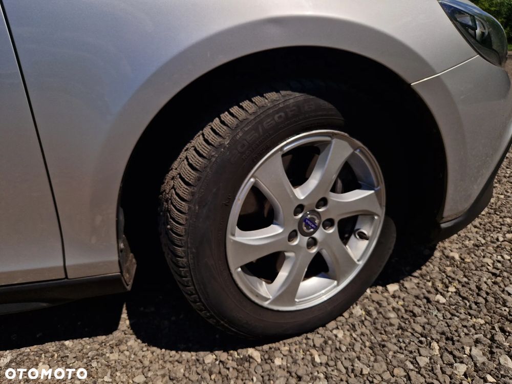Volvo V40 D2 Drive-E Momentum - 15
