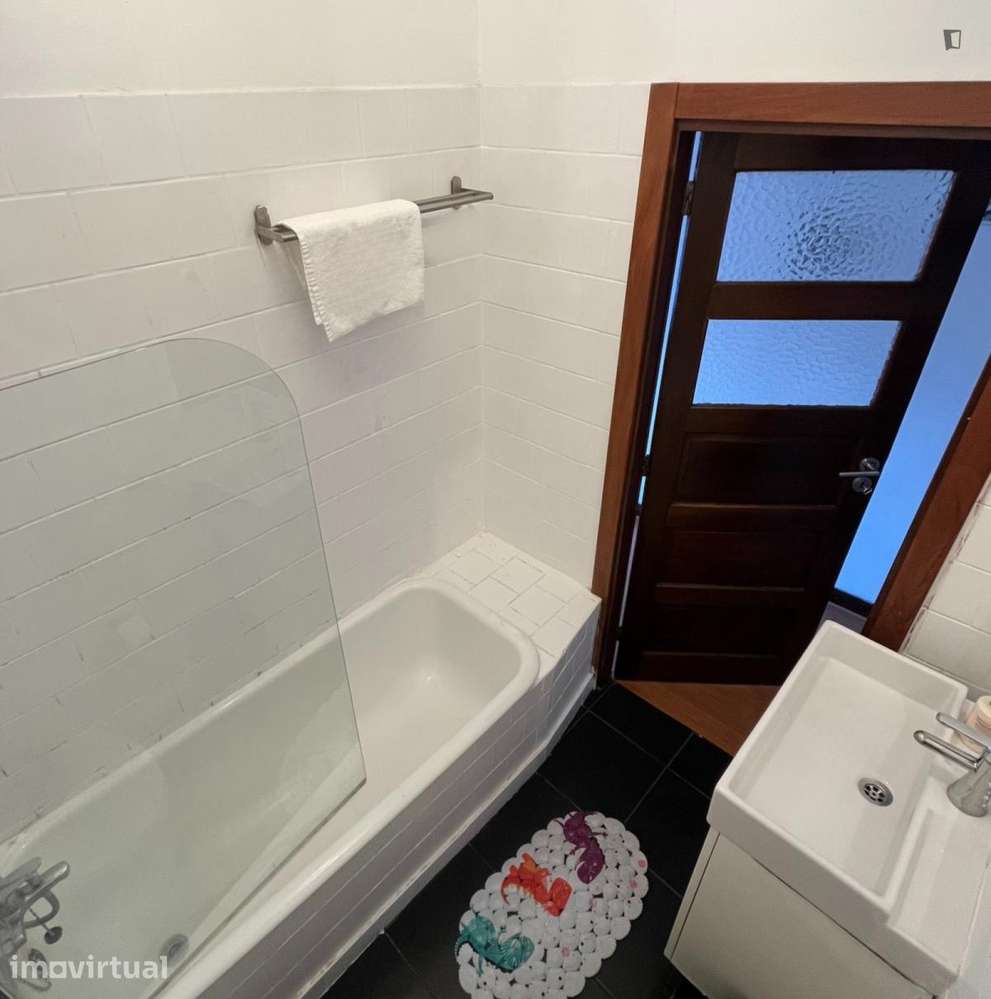 Apartamento com 3 quartos - localizado em Cedofeita Porto - Grande imagem: 5/9