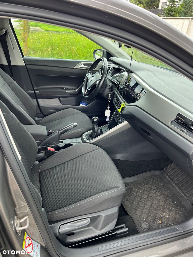 Volkswagen Polo 1.6 TDI SCR Comfortline - 20