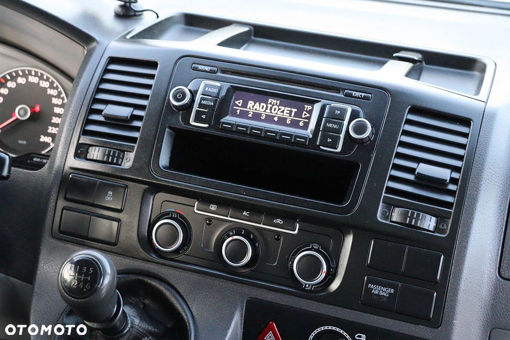 Volkswagen Transporter - 29