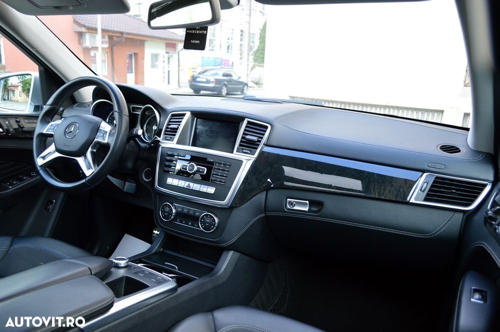 Mercedes-Benz ML 350 BlueTEC 4MATIC 7G-TRONIC - 16