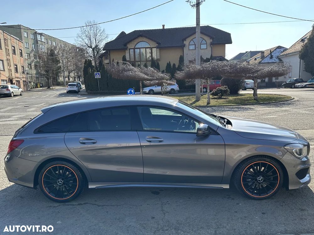 Mercedes-Benz CLA 220 d Shooting Brake 4Matic 7G-DCT Orange Art Edition - 7