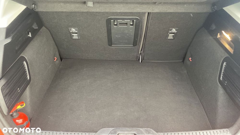 Ford Focus 1.0 EcoBoost mHEV Titanium X - 13