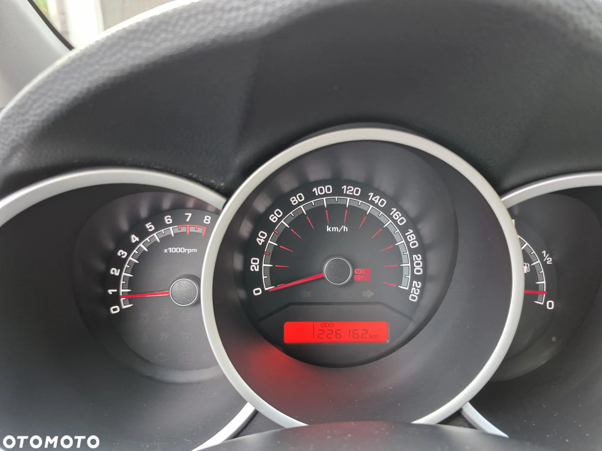 Kia Venga - 5