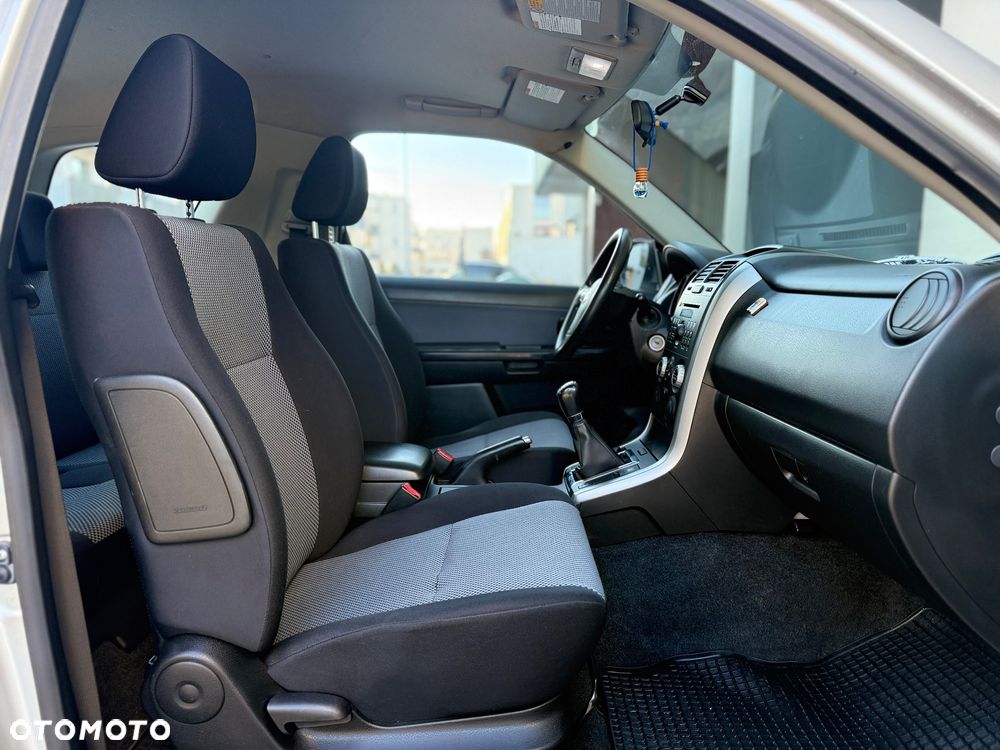 Suzuki Grand Vitara - 6