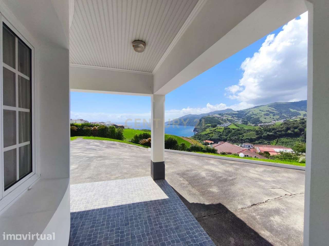 Moradia T3 com vista mar e excelente localização perto de comodidades. - Grande imagem: 4/43