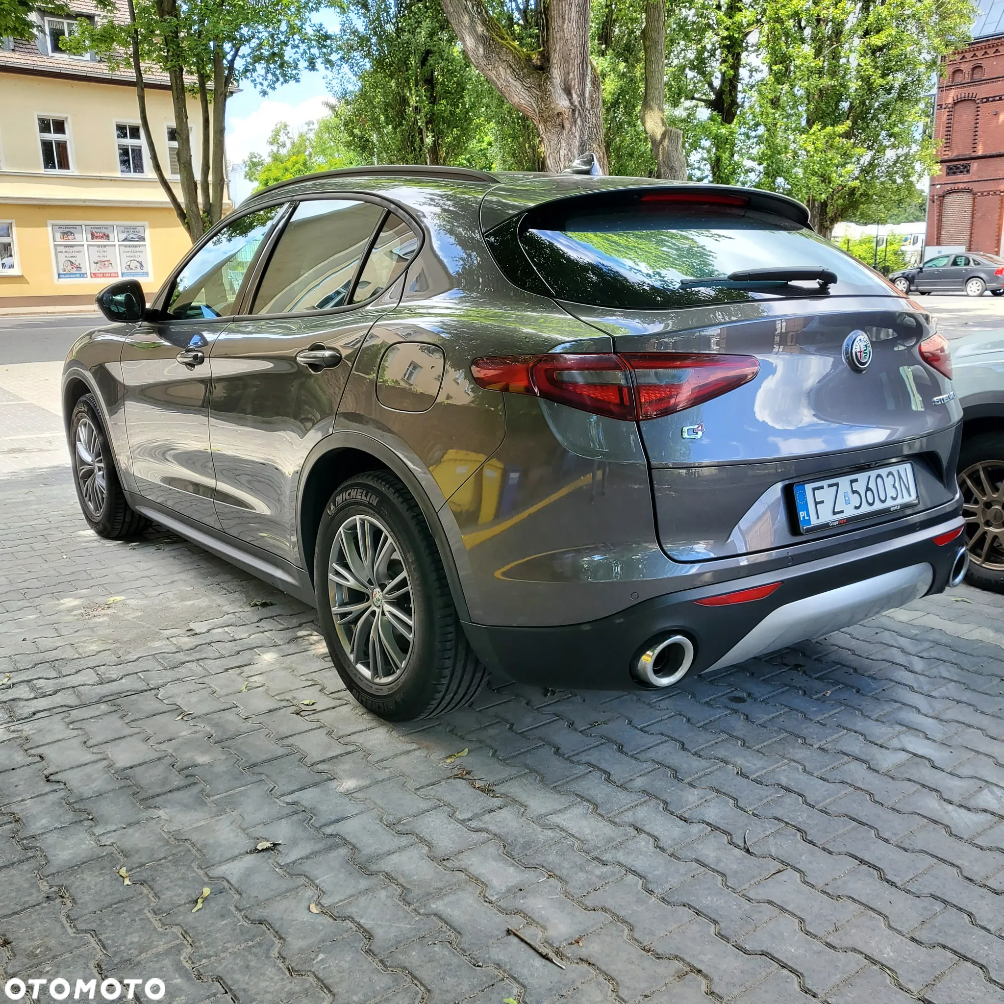 Alfa Romeo Stelvio - 3