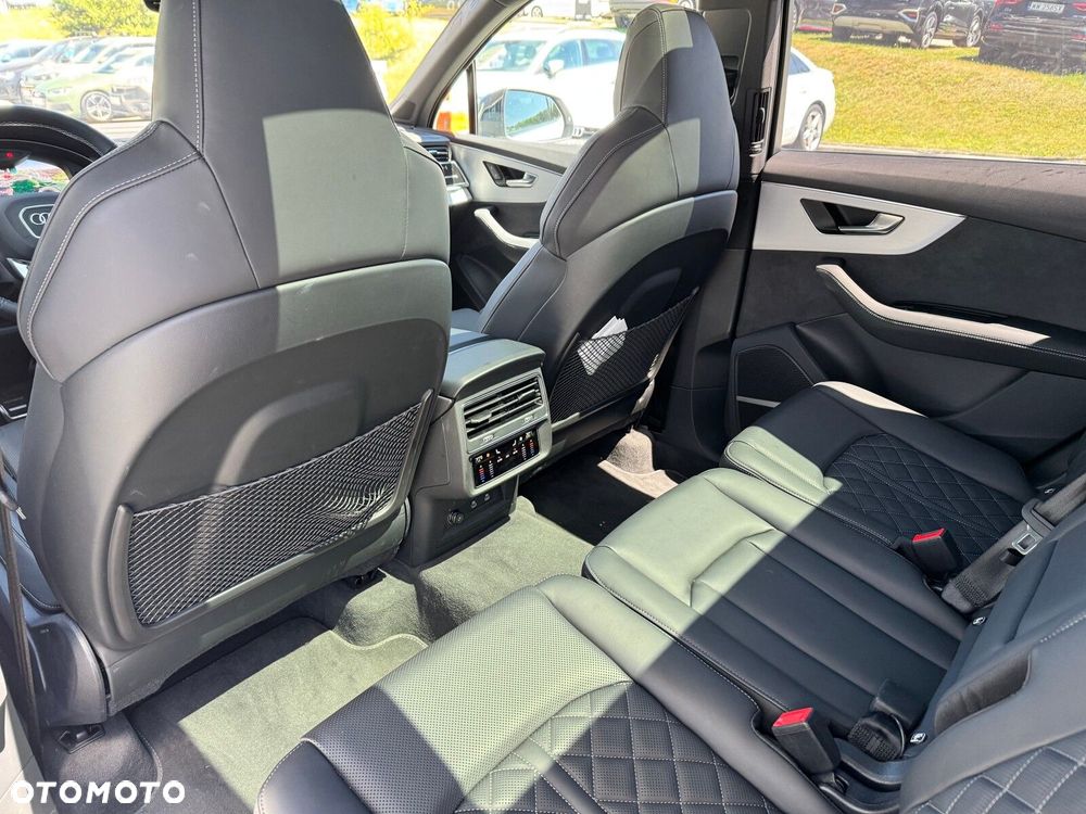 Audi Q7 - 19