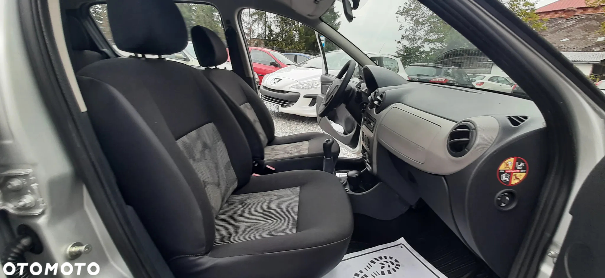 Dacia Sandero - 35