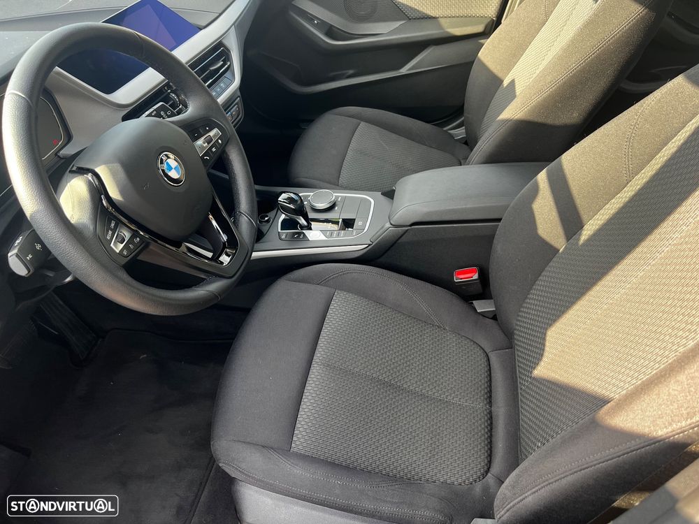 BMW 116 d Corporate Edition Auto - 11