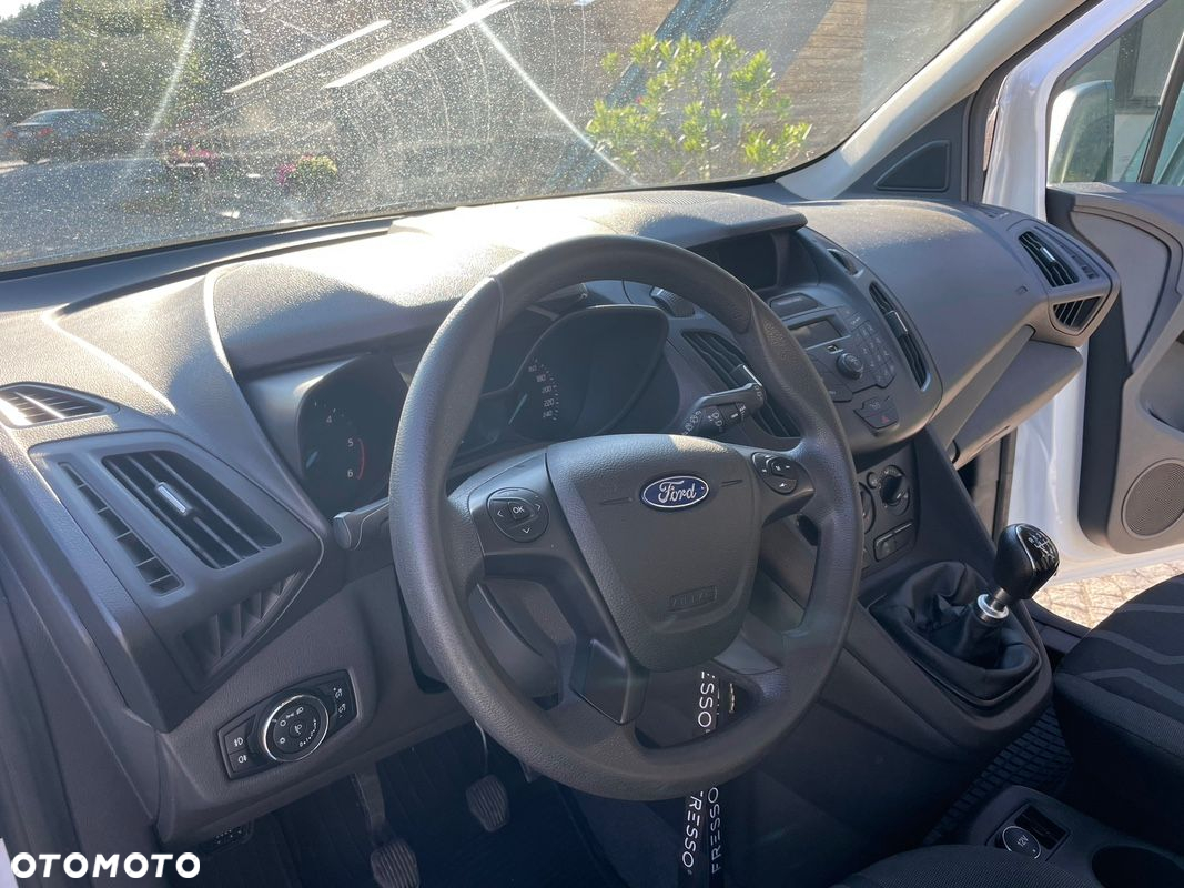 Ford Tourneo Connect - 21