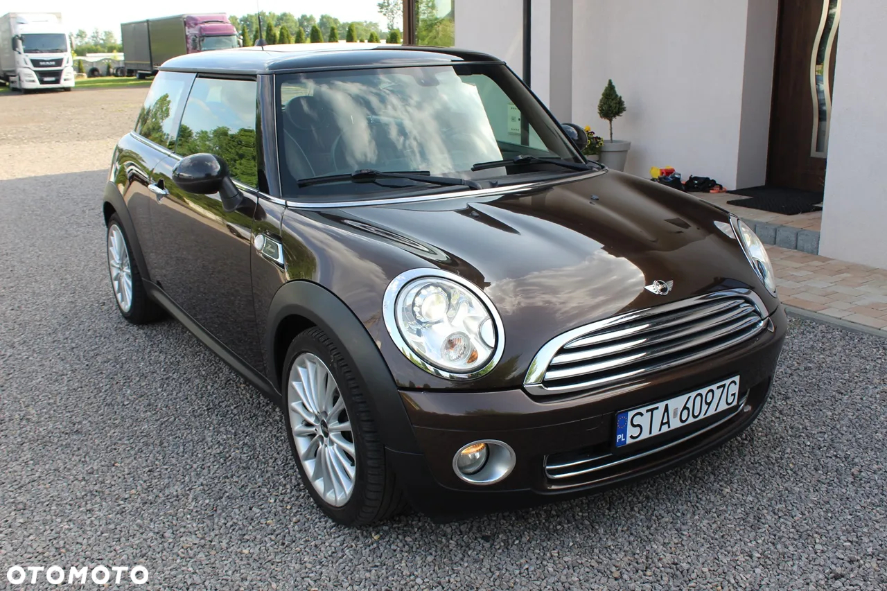 MINI Cooper Standard - 16