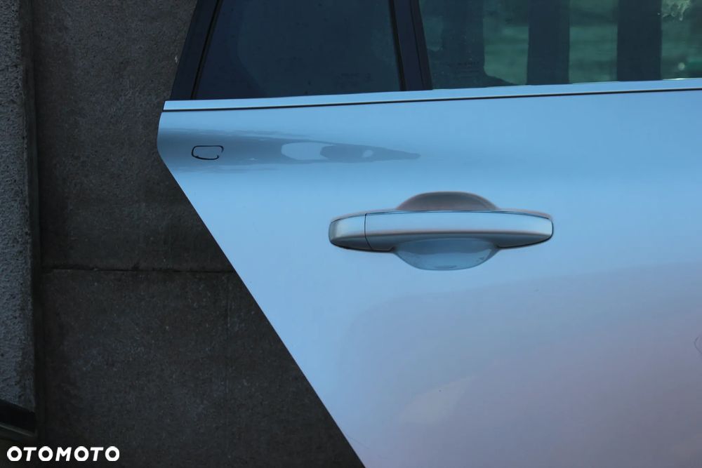DRZWI TYLNE PRAWE RENAULT MEGANE IV KOMBI TED69 D69 2016 - 3
