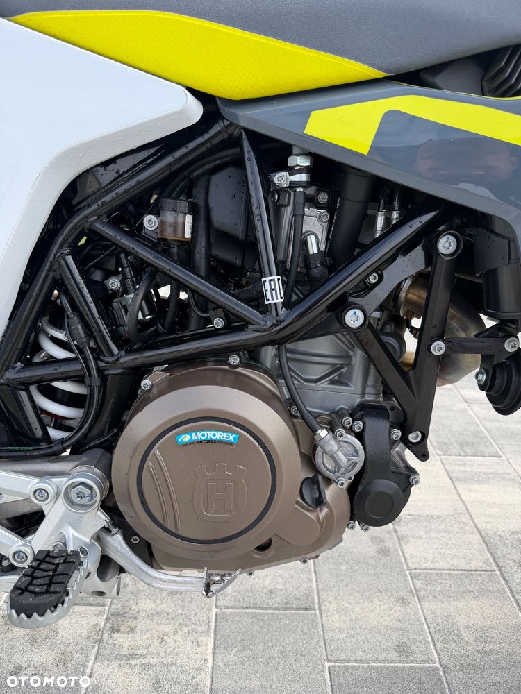 Husqvarna 701 - 6