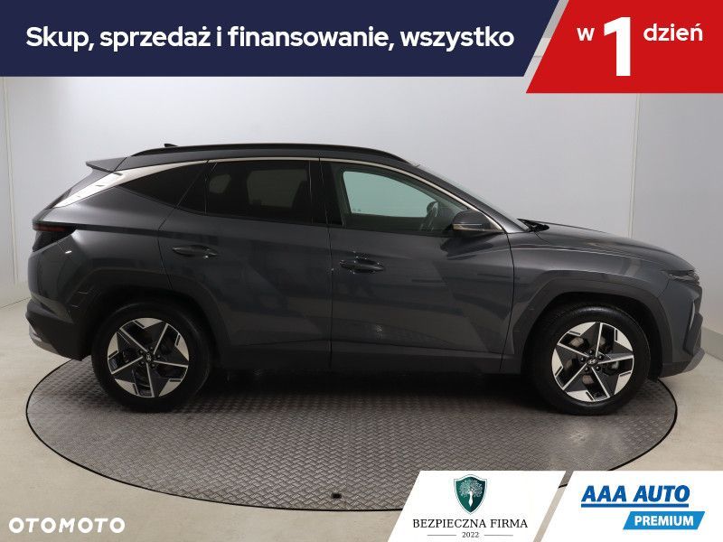Hyundai Tucson - 8