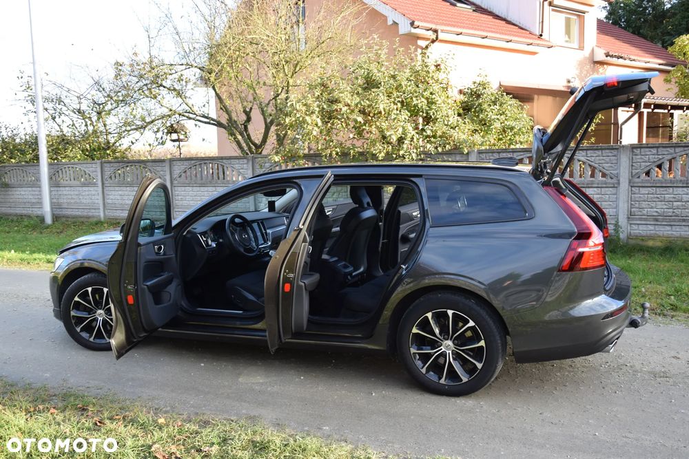 Volvo V60 B4 D Geartronic Momentum Pro - 11