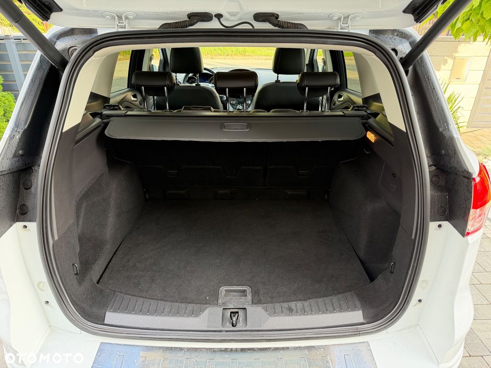 Ford Kuga 2.0 TDCi AWD Titanium - 23