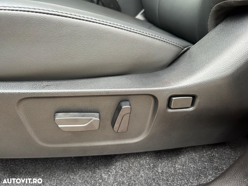 Isuzu D-Max 1.9 DSL 4x4 Double Cab AT Executive - 27