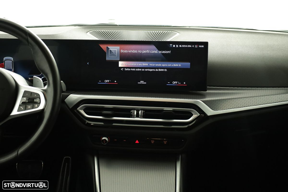 BMW 320 d Touring Pack Desportivo M Auto - 9