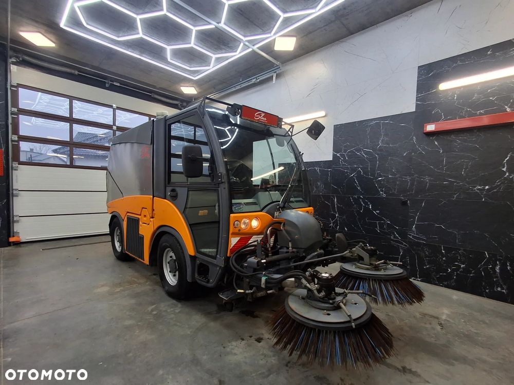 Inny Zamiatarka Hako Citymaster 2000 Klimatyzacja 2 Osie Skrętne Oświetlenie Ostrzegawcze Zamiatarka Chodnikowa PM10 - 1