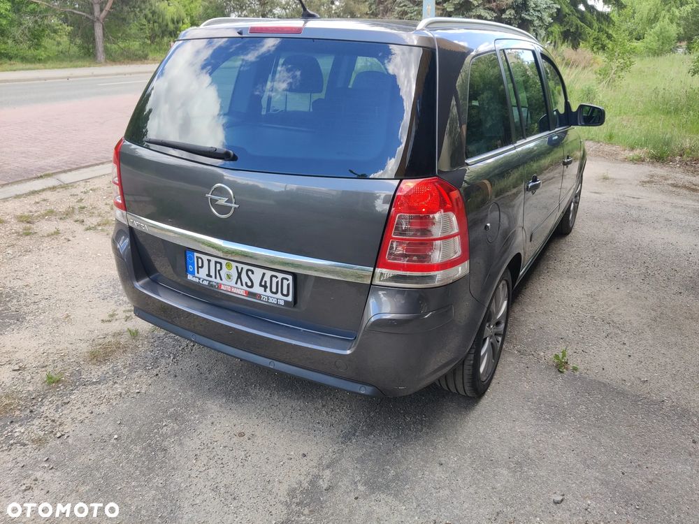 Opel Zafira 1.8 Easytronic Cosmo - 5