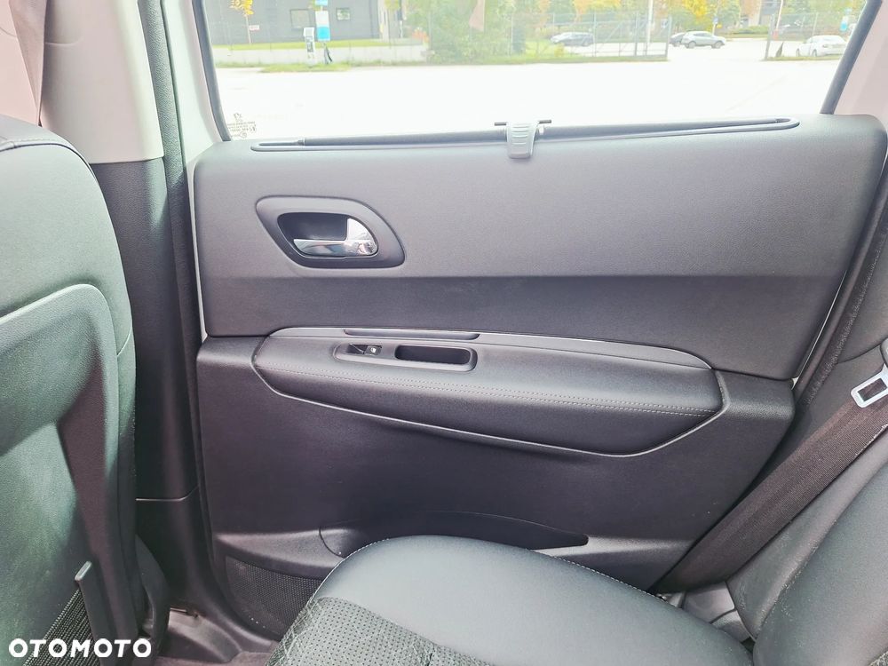 Peugeot 3008 HDi 115 Allure - 27