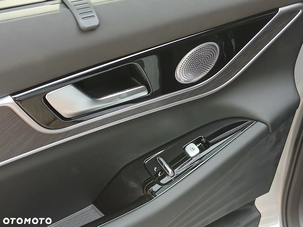 Chery Tiggo 9 - 15