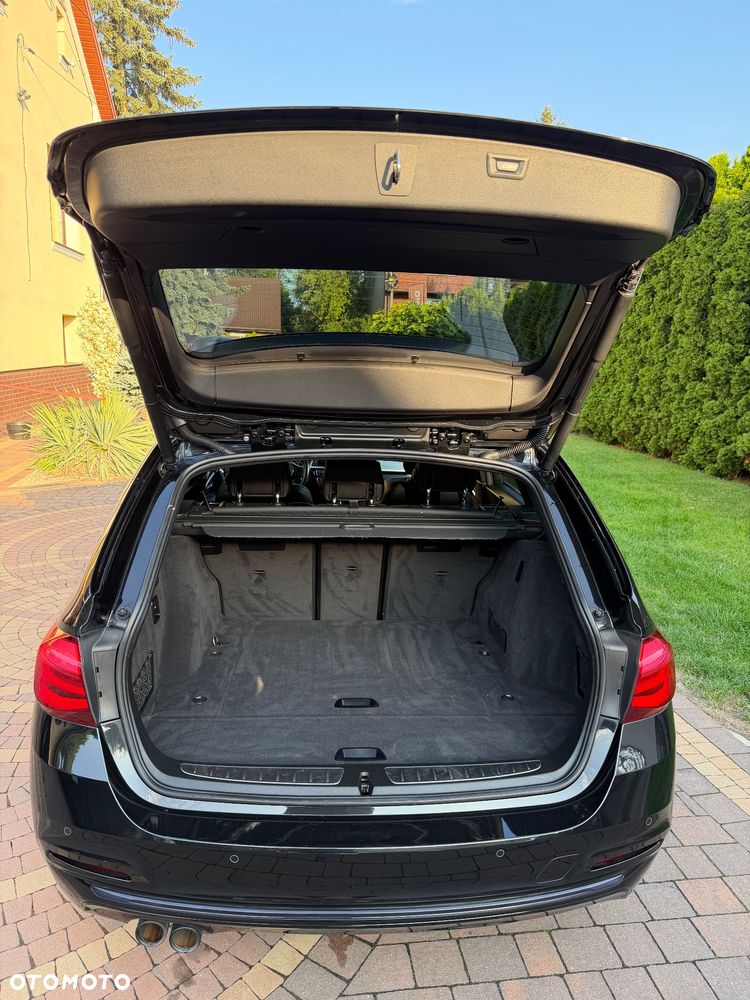 BMW Seria 3 320d Efficient Dynamics Edition Sport Line - 27