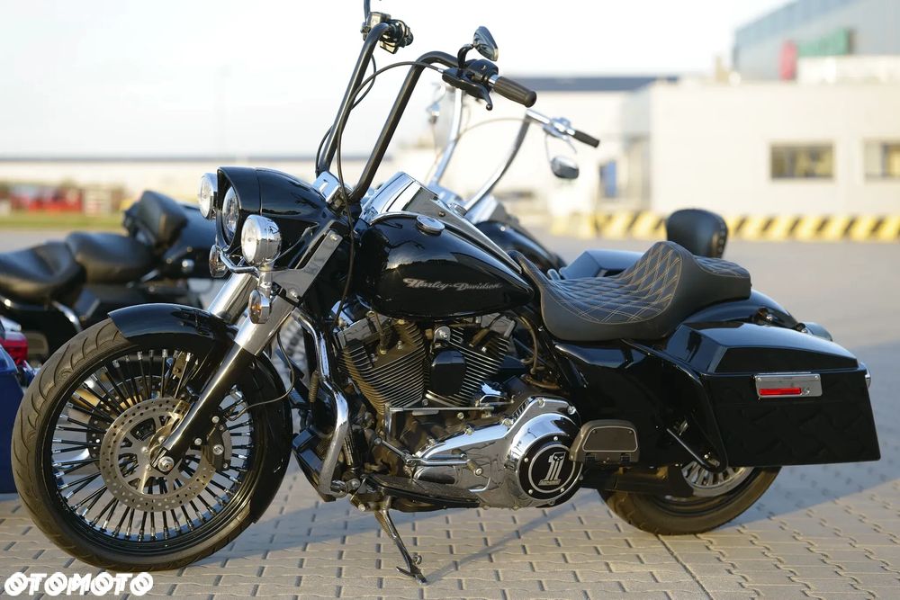 Harley-Davidson Touring Road King - 2