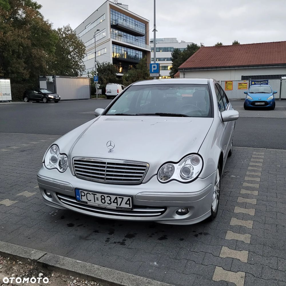 Mercedes-Benz Klasa C 200 T CDI Classic - 1