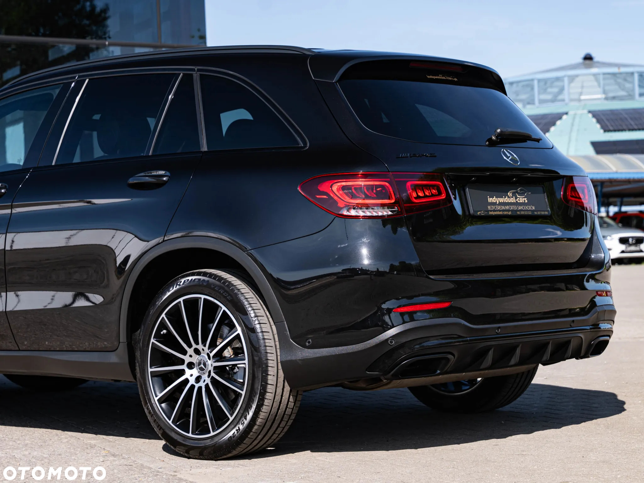 Mercedes-Benz GLC 200 4Matic 9G-TRONIC AMG Line Plus - 12
