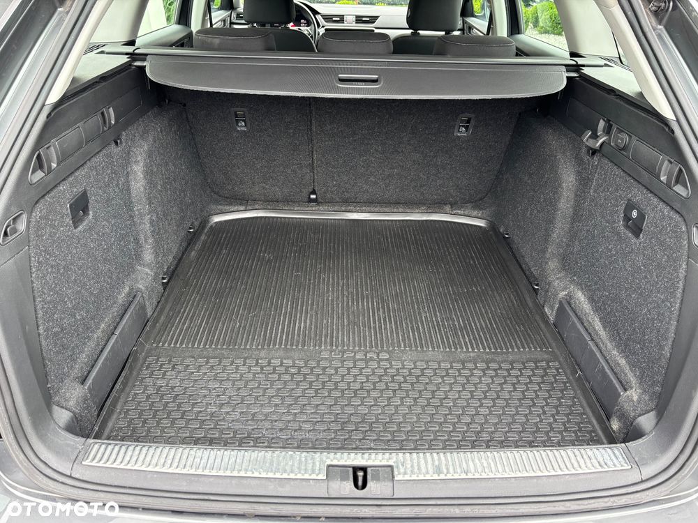 Skoda Superb - 39