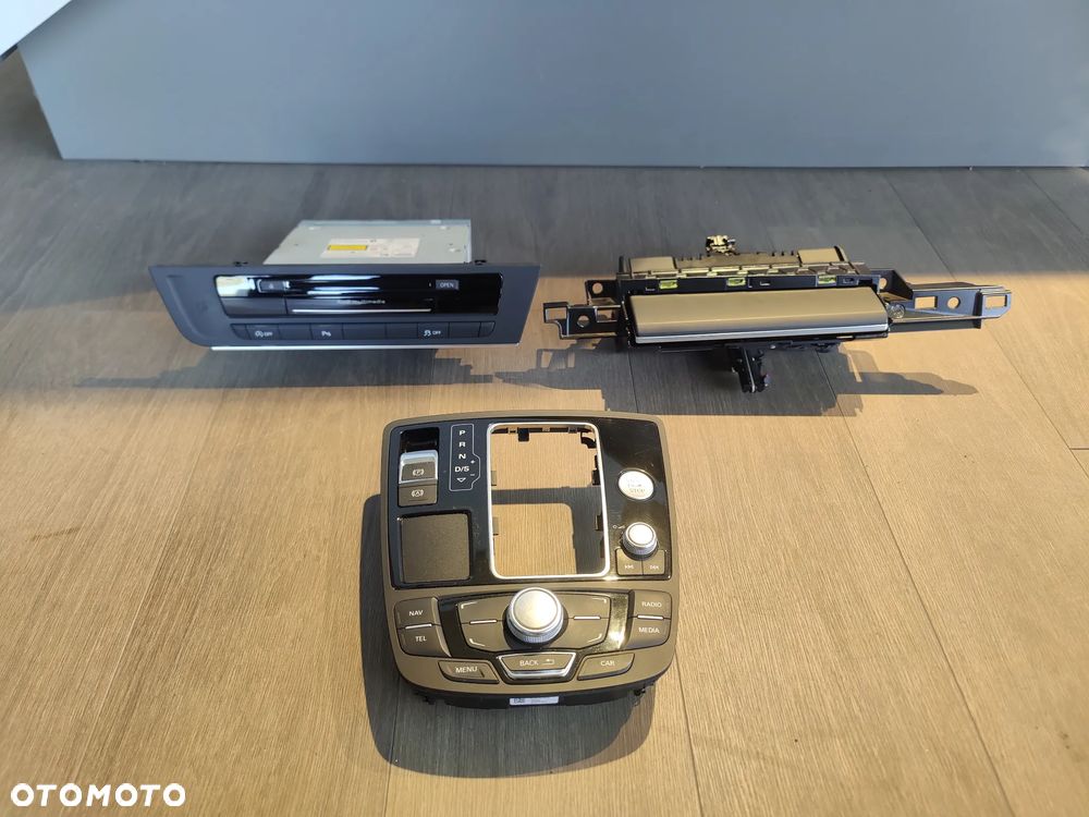 Audi A6 C7 Nawigacja MMI  Monitor Panel - 2
