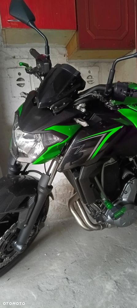 Kawasaki Z 650 - 6