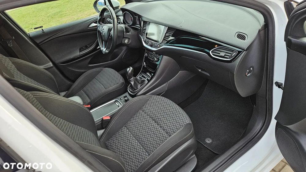 Opel Astra 1.4 Turbo Start/Stop Innovation - 9